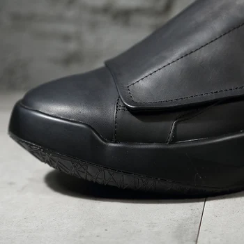 Europeu Mens Sapatos De Couro Genuíno De Todos-Jogo Homens De Couro Casual Sapatos Britânico Reto Movimento Respirável Sapatilha De Moda Botas